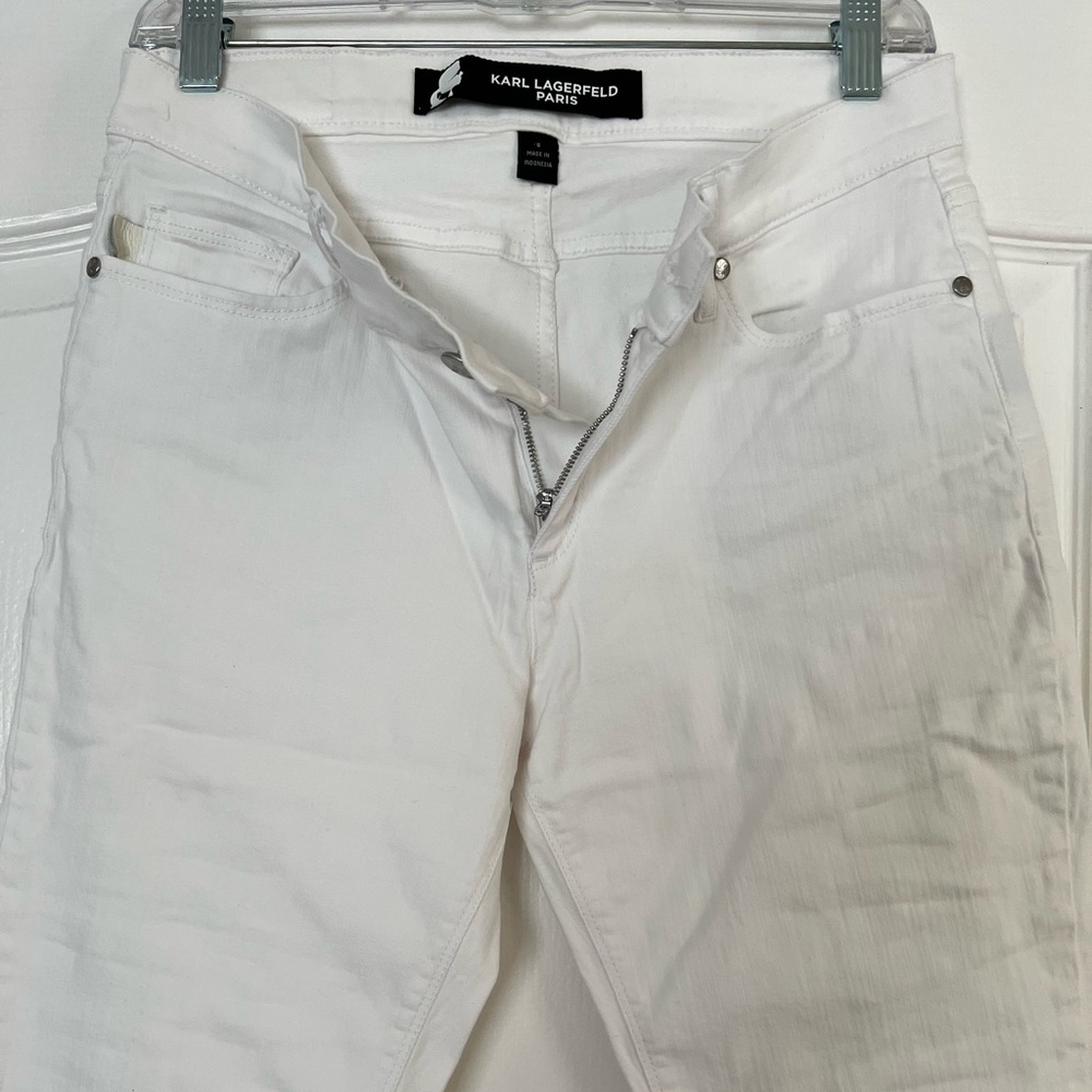Skinny white jeans